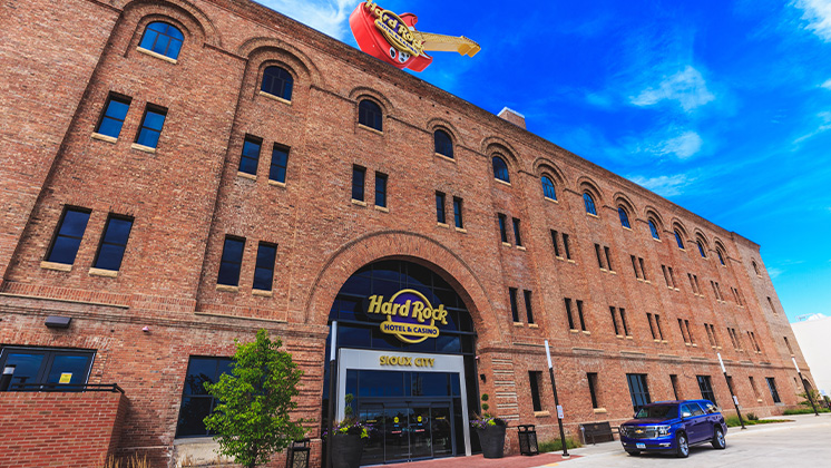 Hard Rock Hotel & Casino Sioux City Exterior