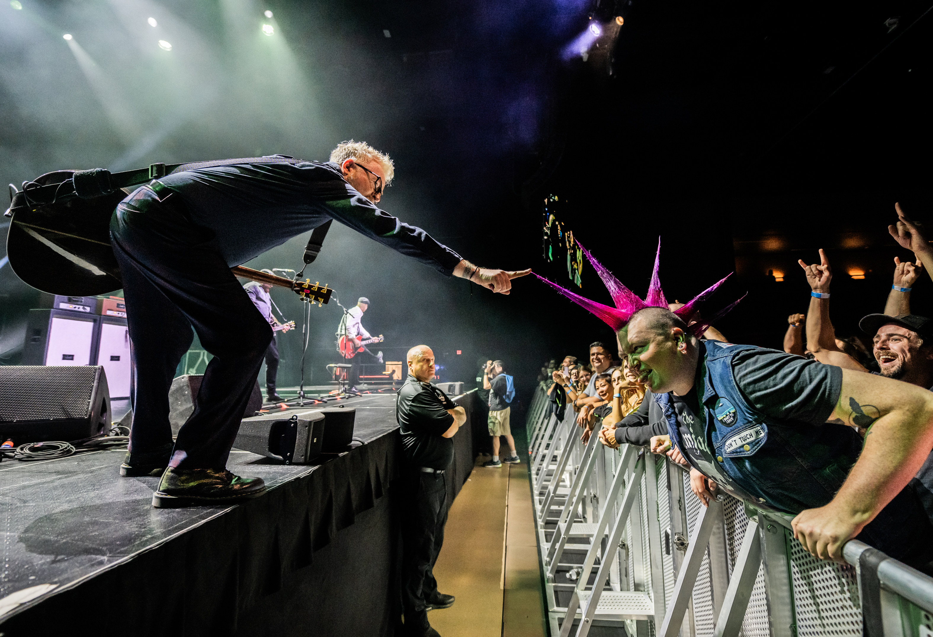 ent_photo_floggingmolly